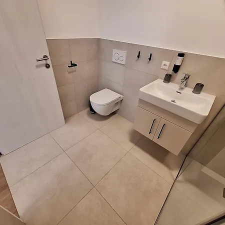 Myquartier Luxury Hideaways Digital Self Check In Aparthotel 3*